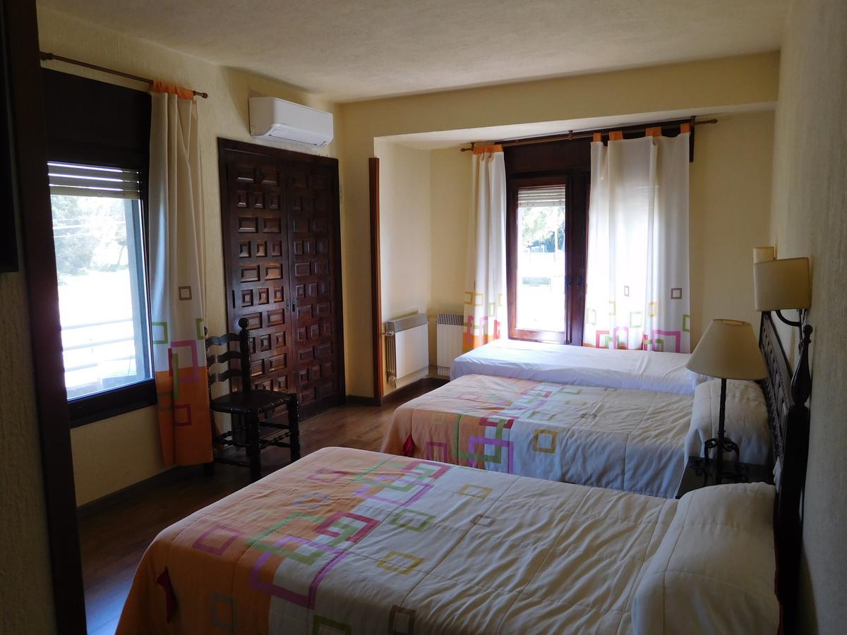 Hotel Restaurante Las Galias Zuera Eksteriør billede