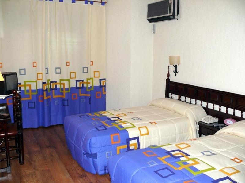 Hotel Restaurante Las Galias Zuera Værelse billede